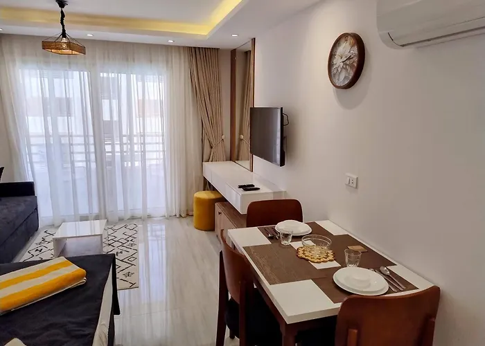 Al Hambra Apartment